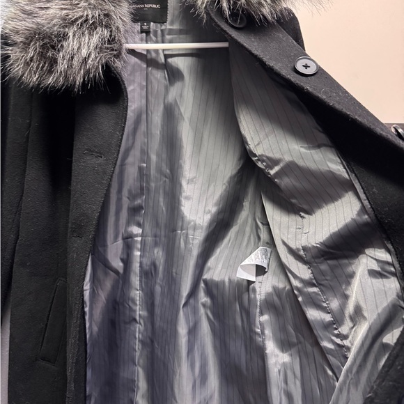 Banana Republic Black Wool Coat Faux Fur Collar - Picture 3 of 5